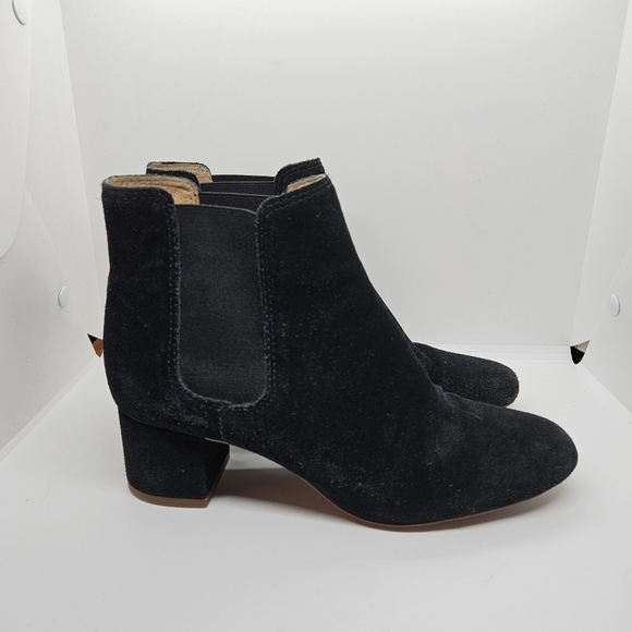 Madewell Shoes - Madewell the Walker black suede heeled chelsea ankle boots US 8